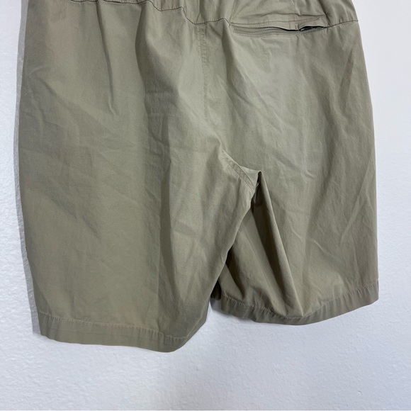 Lululemon Tofino Sand Bowline Short 8" - Picture 2 of 12